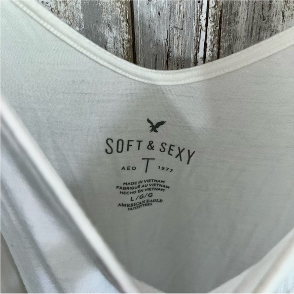 American Eagle White High Low Open Shoulder Tank - Picture 4 of 4